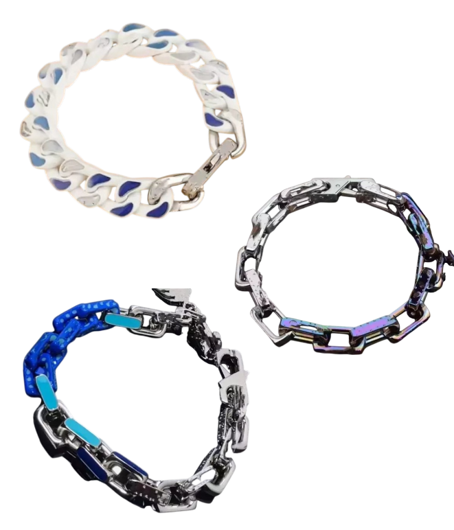 Louis Vuitton Bracelets (+10 styles)