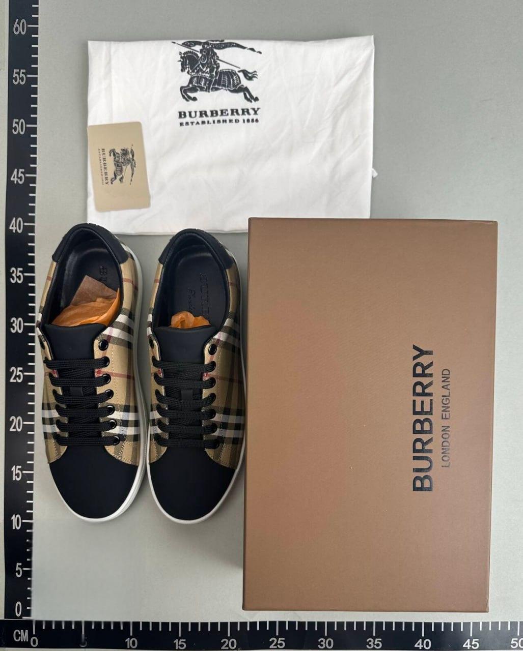 Burberry Shoes (+4 Colorways)